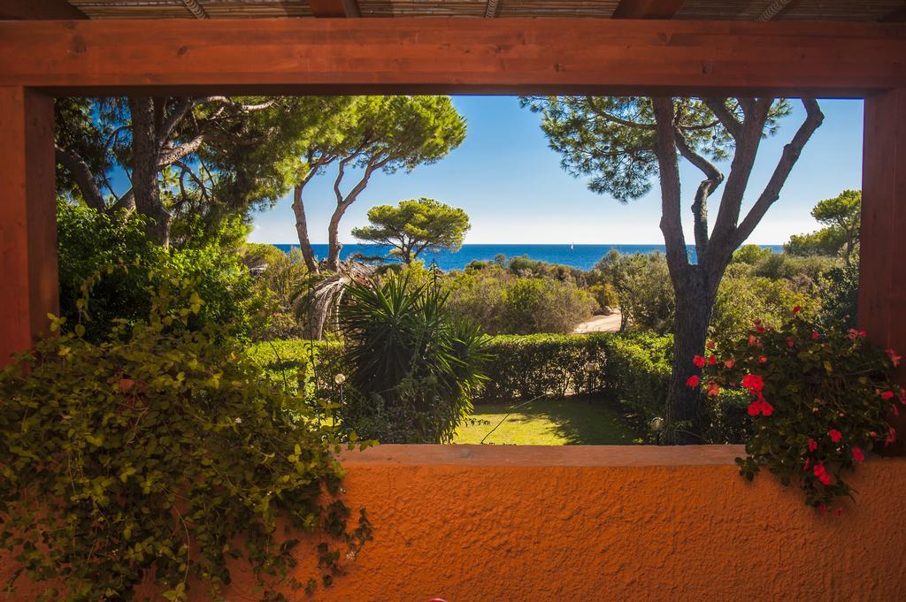 Villa Annuz Santa Margherita di Pula Phòng bức ảnh